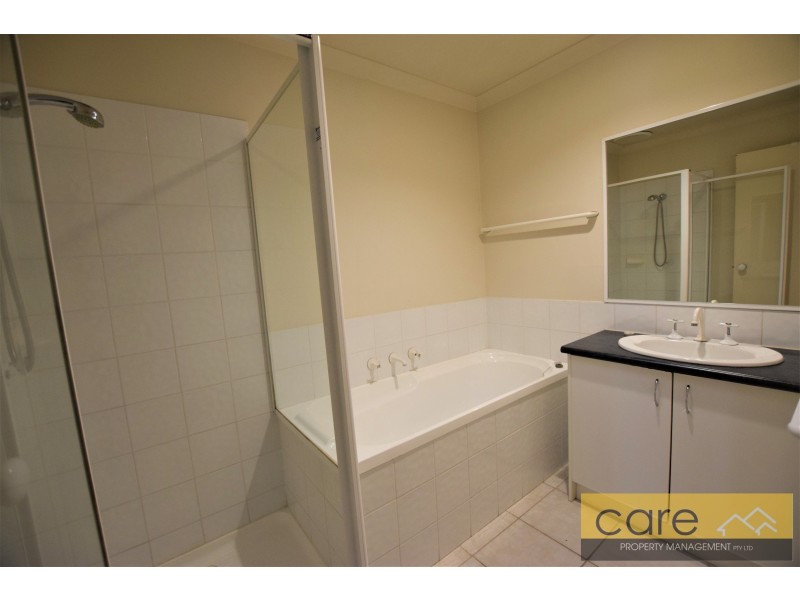 10/133 BEMERSYDE DRIVE, Berwick VIC 3806