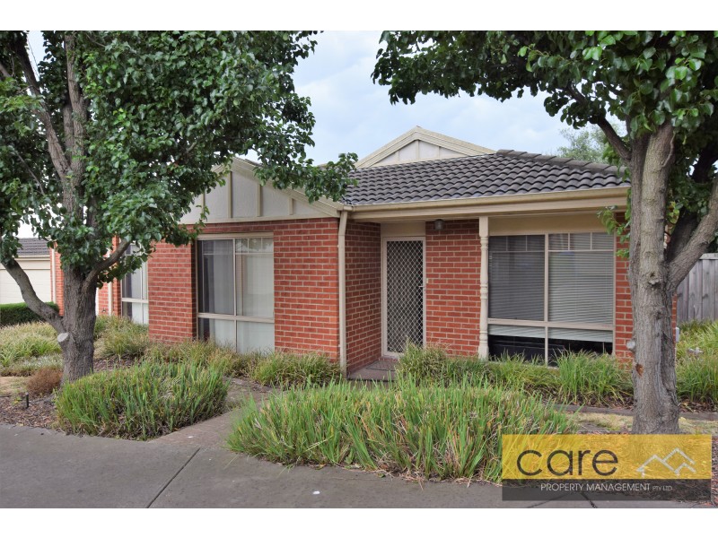 10/133 BEMERSYDE DRIVE, Berwick VIC 3806