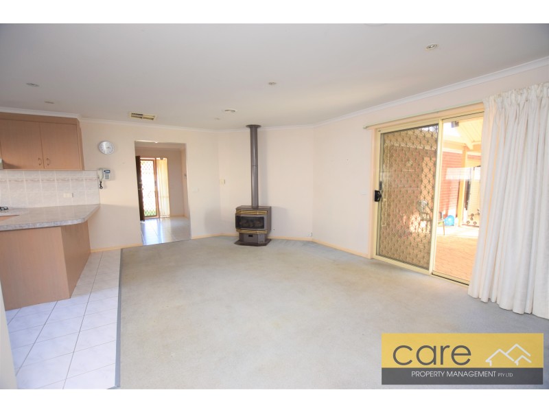 3 Castella Place, Hampton Park VIC 3976