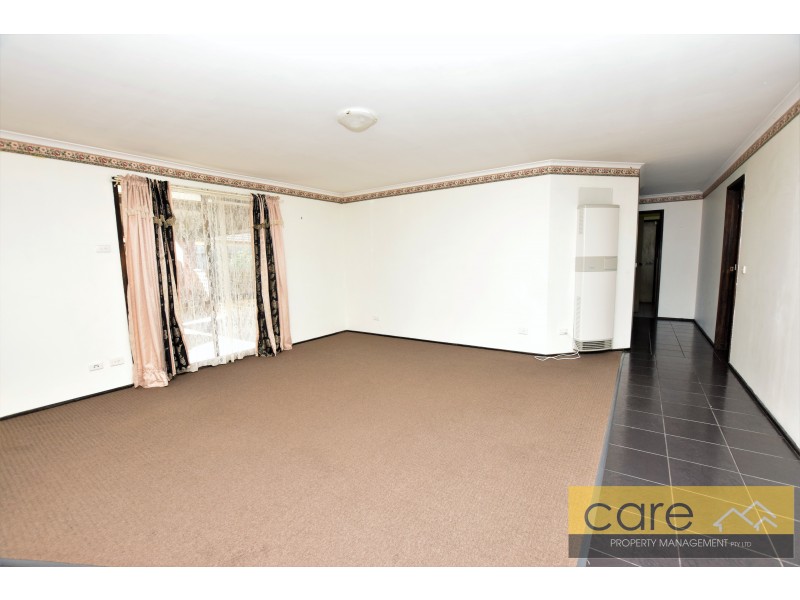 4 Linda Court, Hampton Park VIC 3976