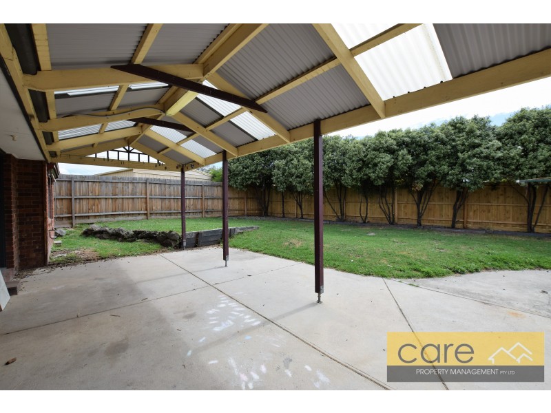 3 Isaac Edey Place, Hampton Park VIC 3976