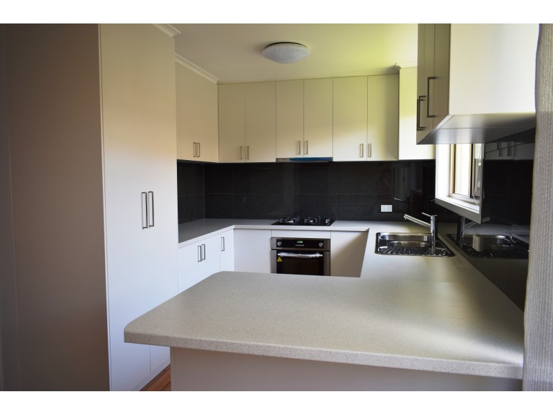 41 Albert Road, Hallam VIC 3803