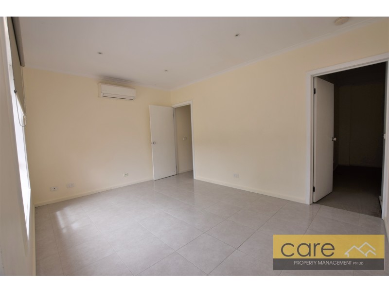 11A STRONG DRIVE, Hampton Park VIC 3976