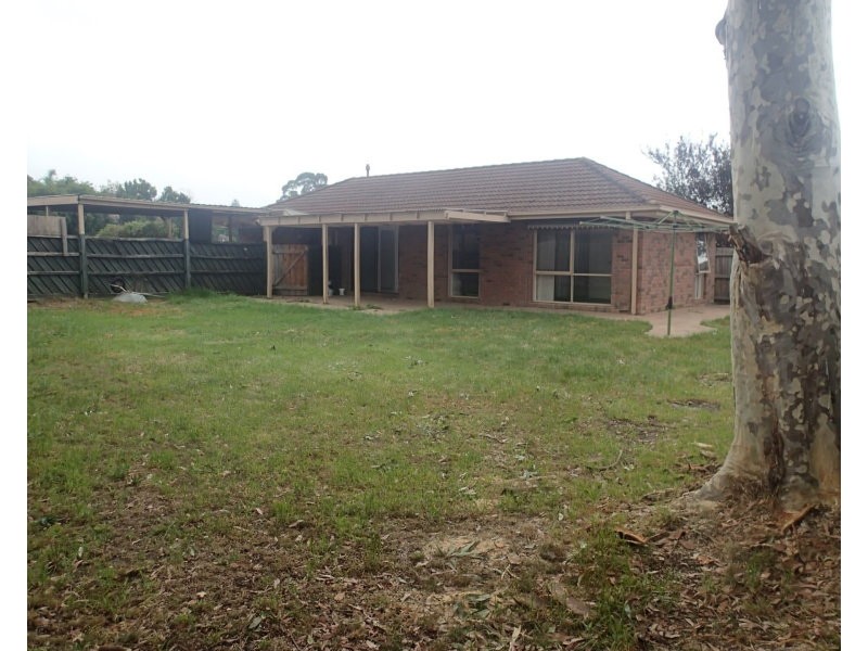 2 Alma Court, Endeavour Hills VIC 3802