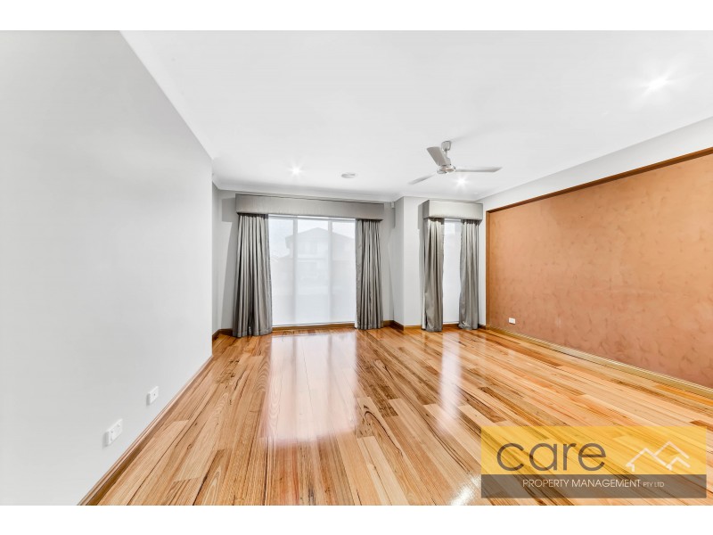 24 Bingham Rise, Lynbrook VIC 3975