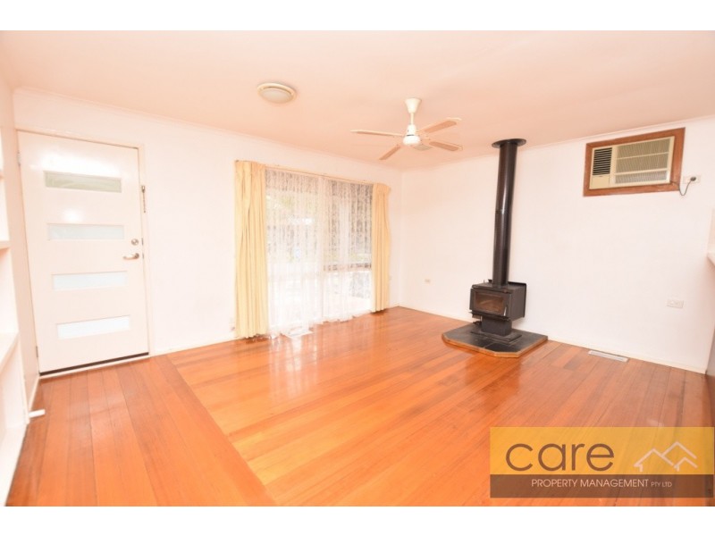 95 Willow Drive, Hampton Park VIC 3976