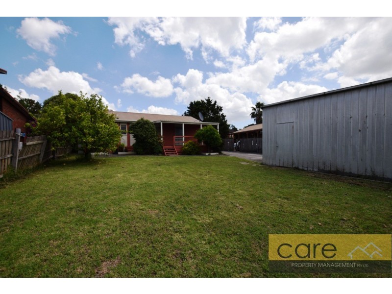 95 Willow Drive, Hampton Park VIC 3976