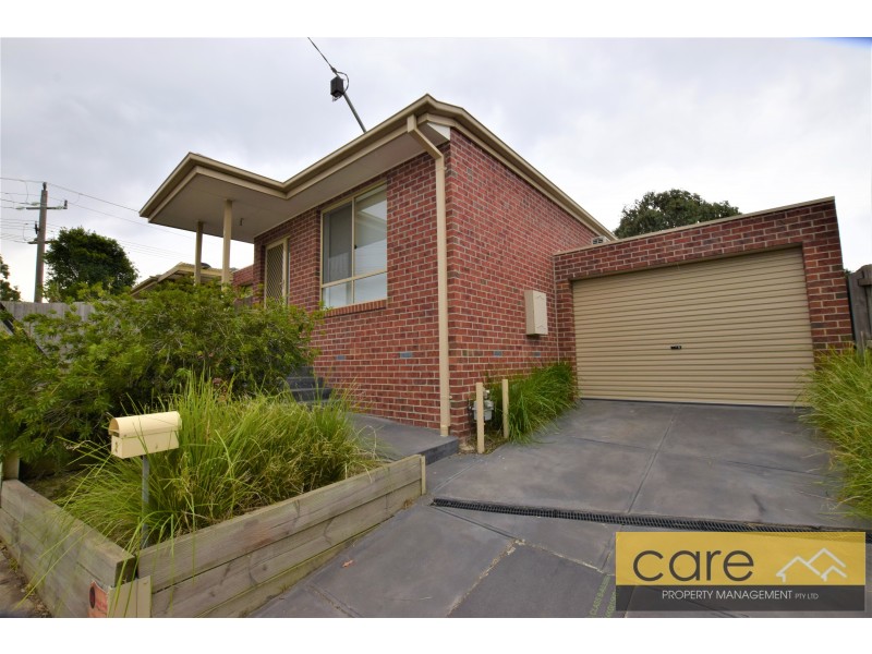 2 Strong Drive, Hampton Park VIC 3976