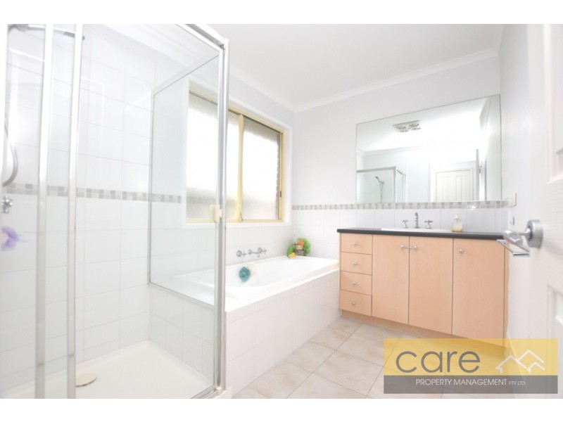 7 Farskiene Place, Hampton Park VIC 3976