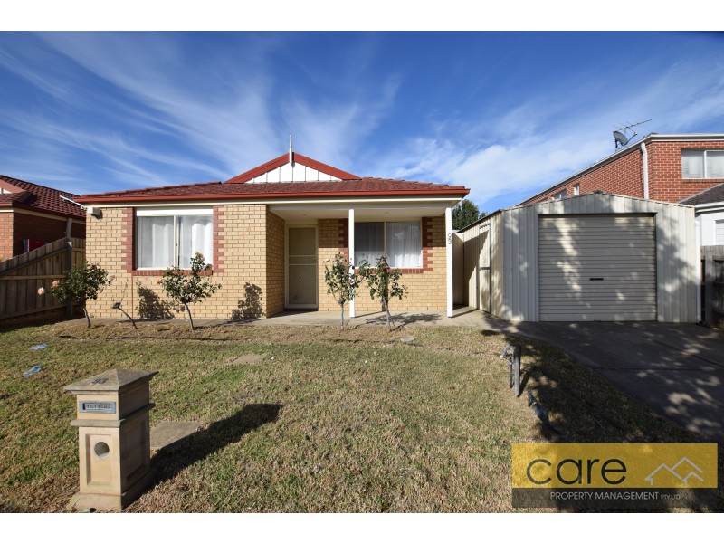 93 LAURA DRIVE, Hampton Park VIC 3976