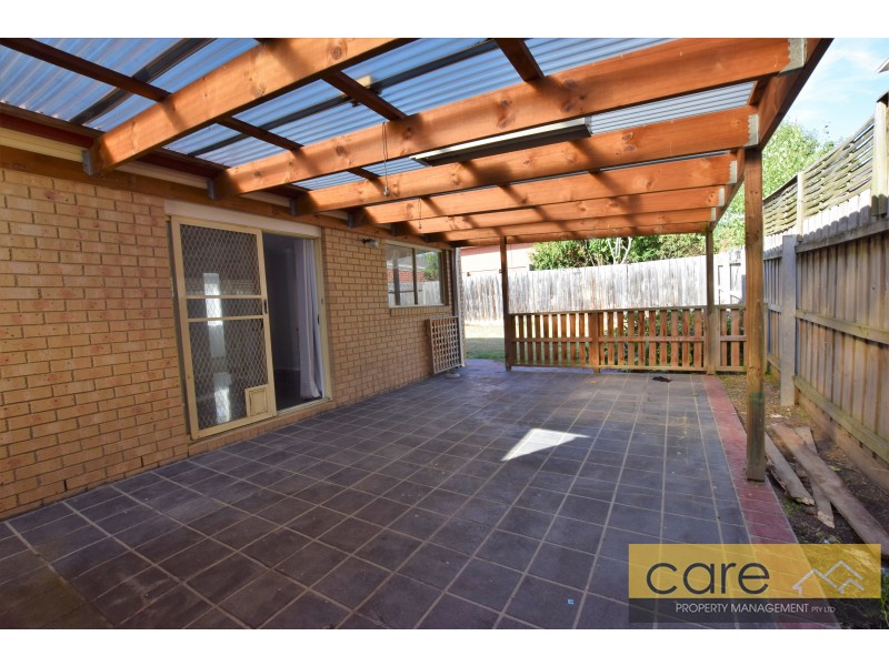 93 LAURA DRIVE, Hampton Park VIC 3976