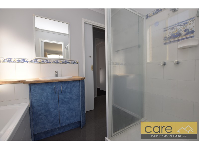 93 LAURA DRIVE, Hampton Park VIC 3976