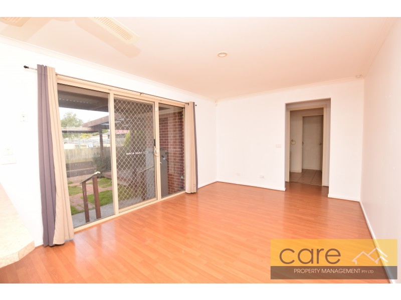 4 Yaraan Court, Hampton Park VIC 3976