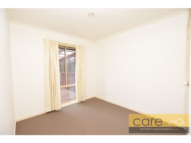 4 Yaraan Court, Hampton Park VIC 3976