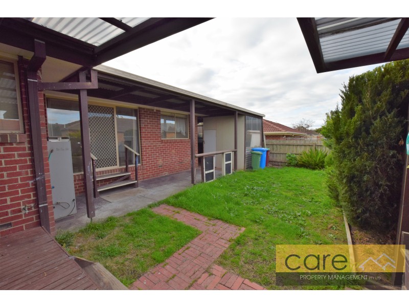 4 Yaraan Court, Hampton Park VIC 3976