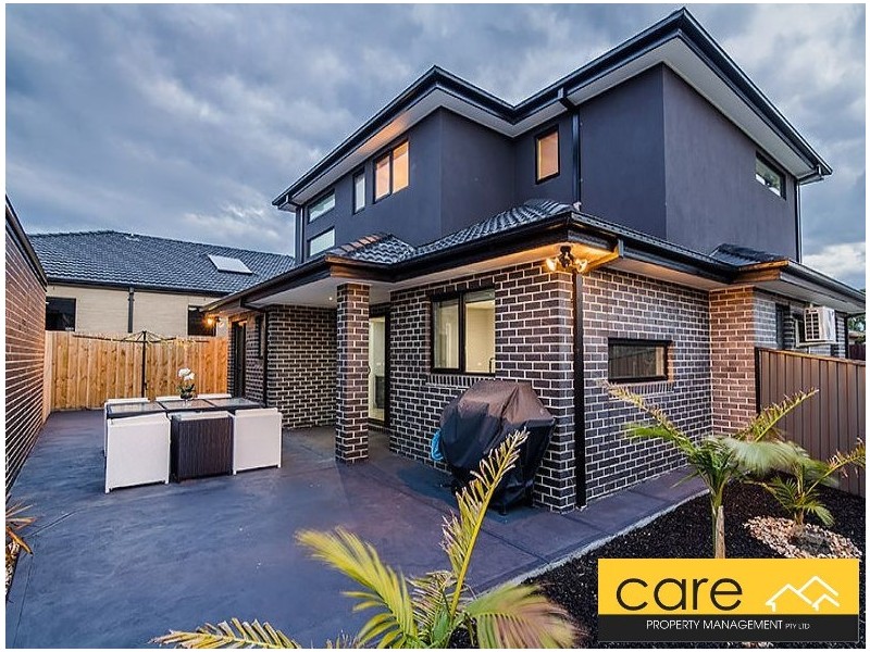 28 ELLIOTT PARADE, Lynbrook VIC 3975