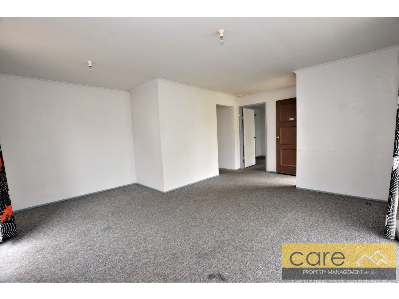 39 Meredith Crescent, Hampton Park VIC 3976