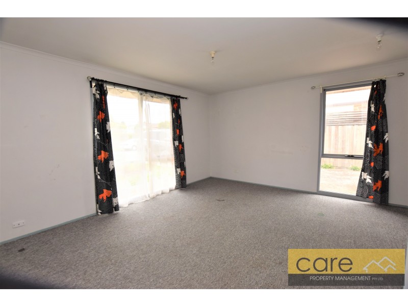 39 Meredith Crescent, Hampton Park VIC 3976