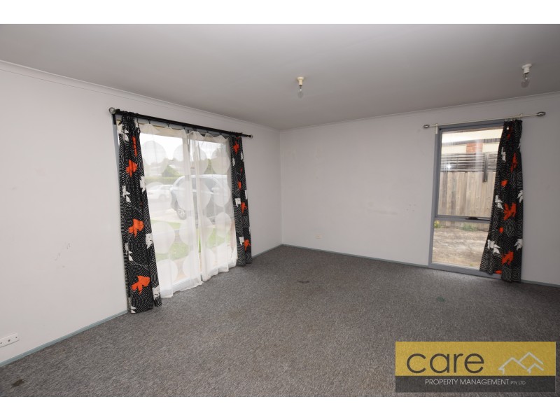 39 Meredith Crescent, Hampton Park VIC 3976