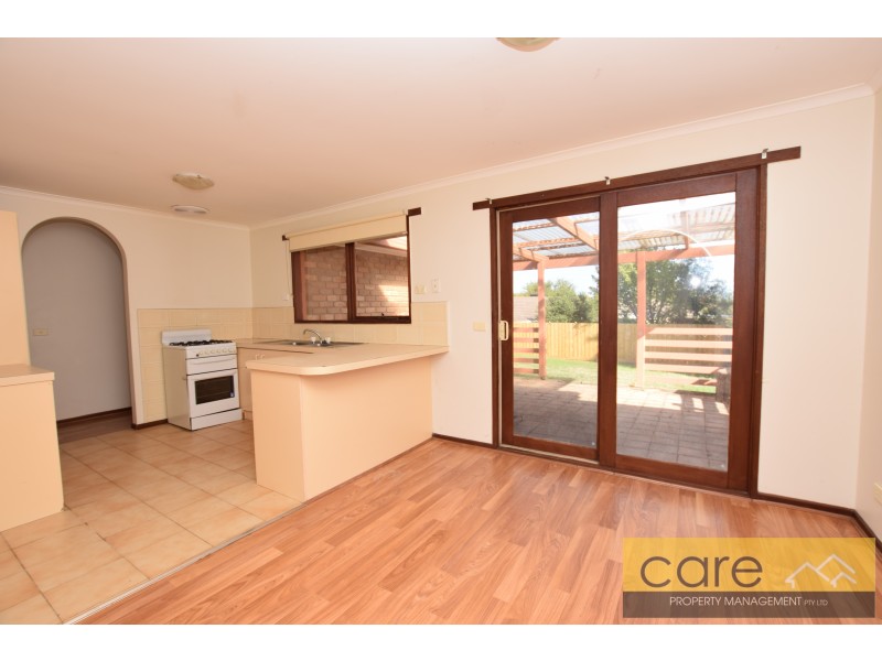 51 Lesley Drive, Hampton Park VIC 3976