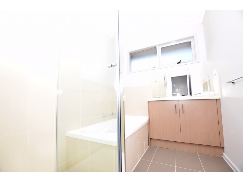 53 Meredith Crescent, Hampton Park VIC 3976