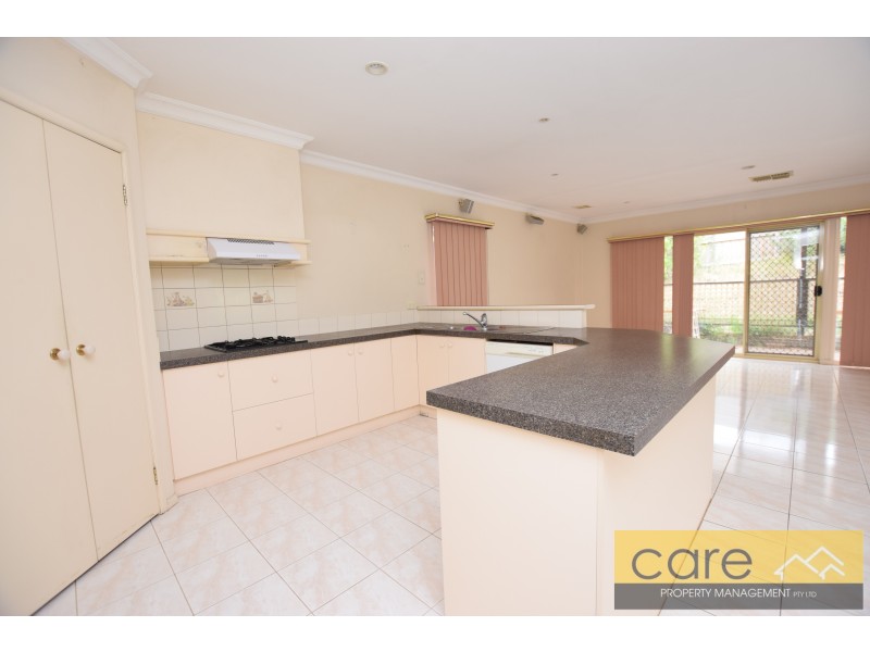 7 KAURI COURT, Hampton Park VIC 3976