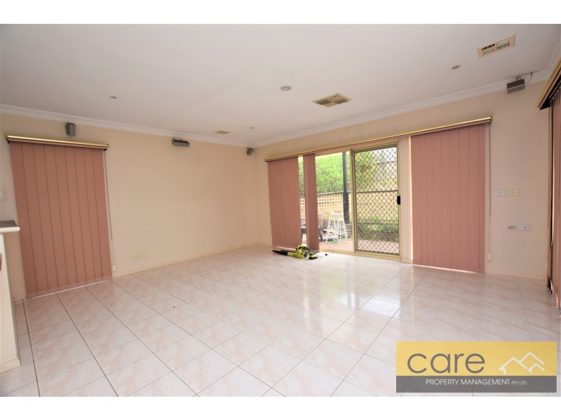 7 KAURI COURT, Hampton Park VIC 3976