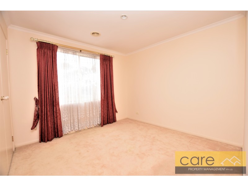 7 KAURI COURT, Hampton Park VIC 3976