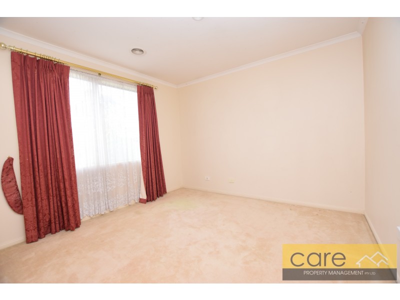 7 KAURI COURT, Hampton Park VIC 3976