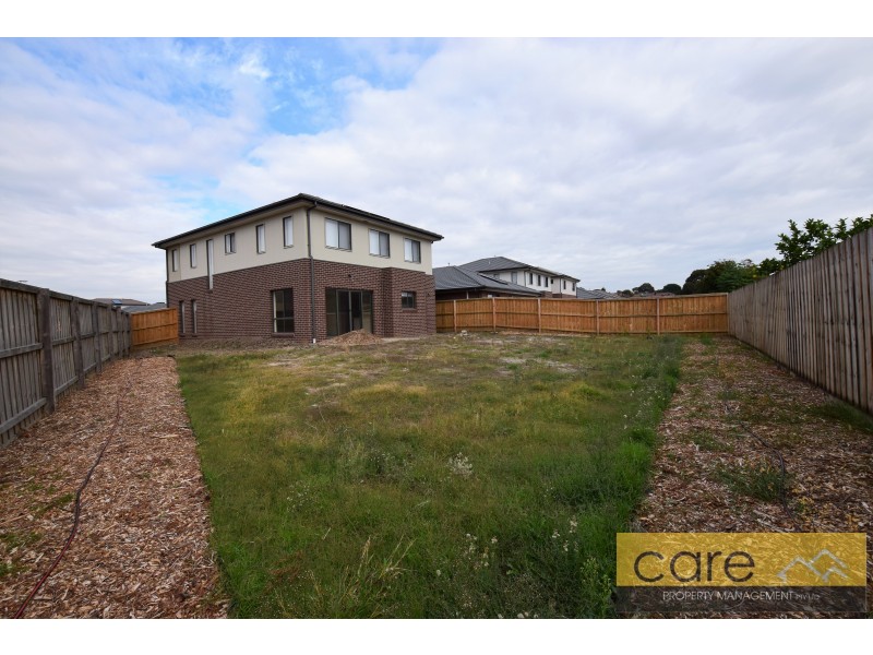 40 HIGHMOUNT DRIVE, Hampton Park VIC 3976