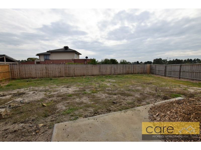 40 HIGHMOUNT DRIVE, Hampton Park VIC 3976