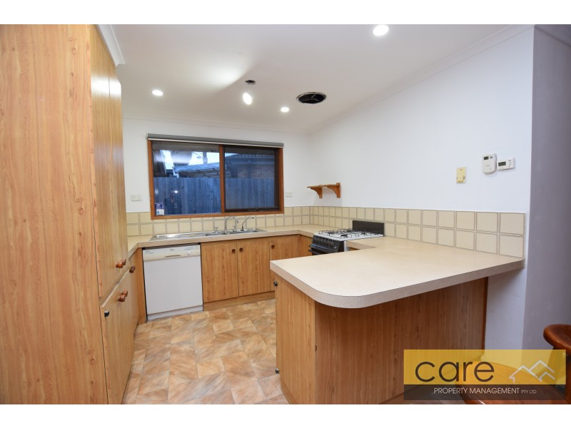 1/127 Fordholm Road, Hampton Park VIC 3976