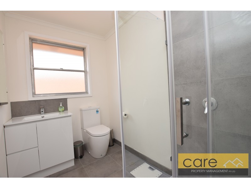 19 VILLAGE DRIVE, Hampton Park VIC 3976