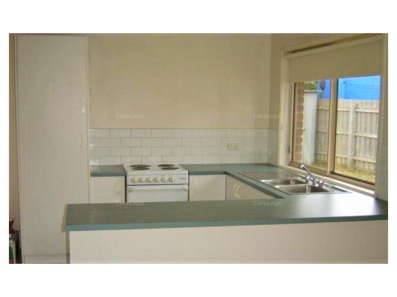 6 Amber Drive, Hampton Park VIC 3976