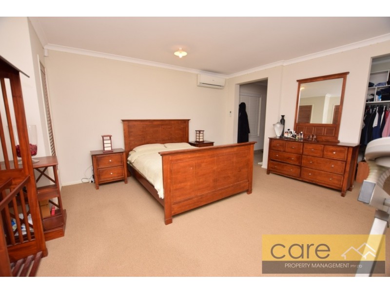 11 McMahon Avenue, Cranbourne North VIC 3977