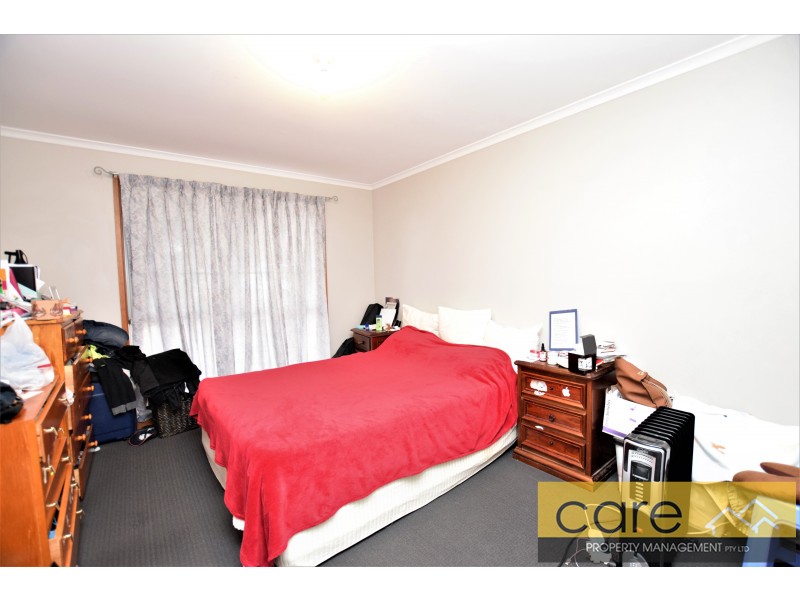 32 Lauren Drive, Hampton Park VIC 3976