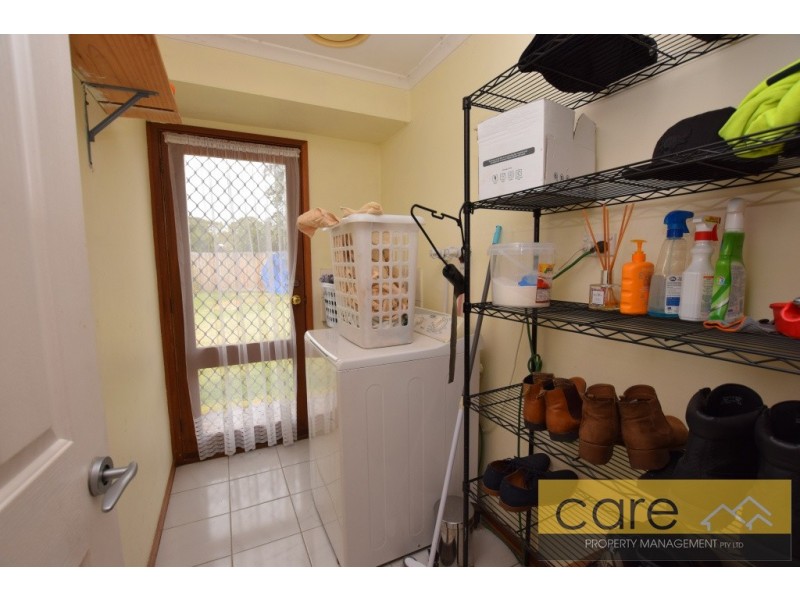 28 Beckington Crescent, Hampton Park VIC 3976