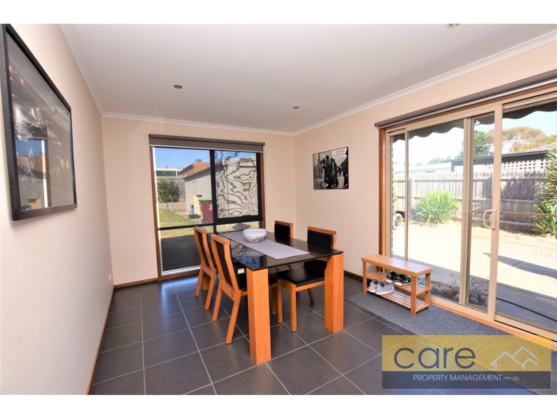 8 Kylie Court, Hampton Park VIC 3976