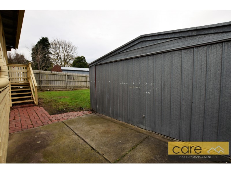 9 EUGENIA STREET, Doveton VIC 3177