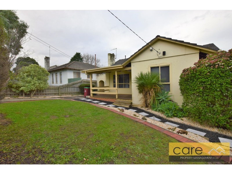 9 EUGENIA STREET, Doveton VIC 3177