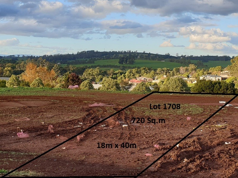 48 BEXLEY BOULEVARD, Drouin VIC 3818