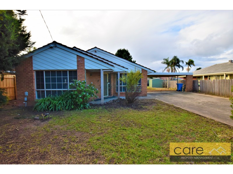19 Todd Court, Cranbourne West VIC 3977