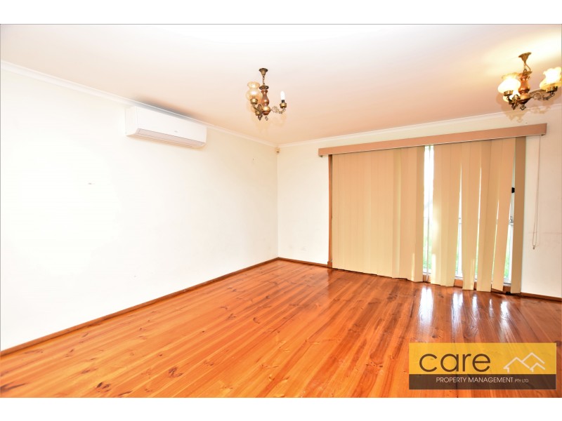 5 Owens Court, Hampton Park VIC 3976