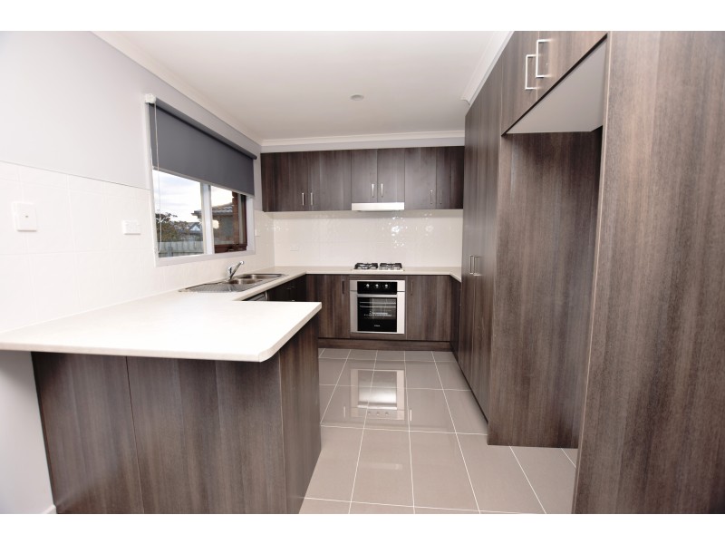 53 Meredith Crescent, Hampton Park VIC 3976