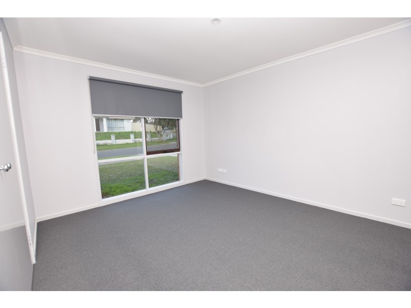 53 Meredith Crescent, Hampton Park VIC 3976