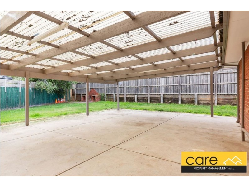 7 Souhail Court, Berwick VIC 3806