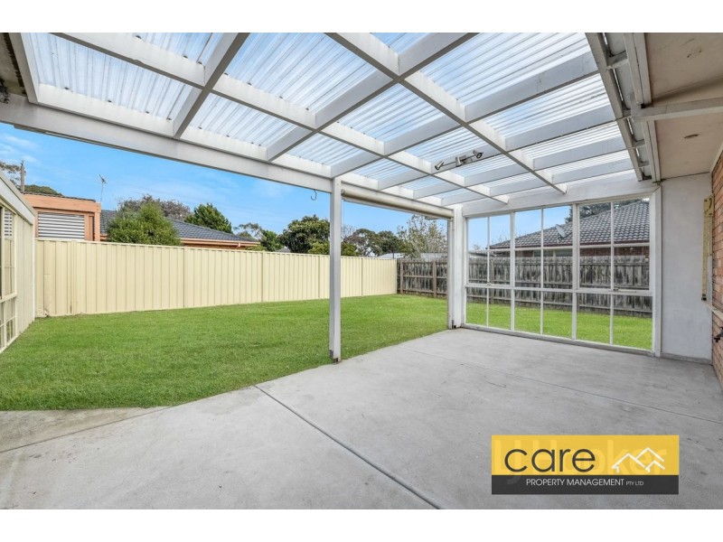5 Belvedere Court, Hampton Park VIC 3976