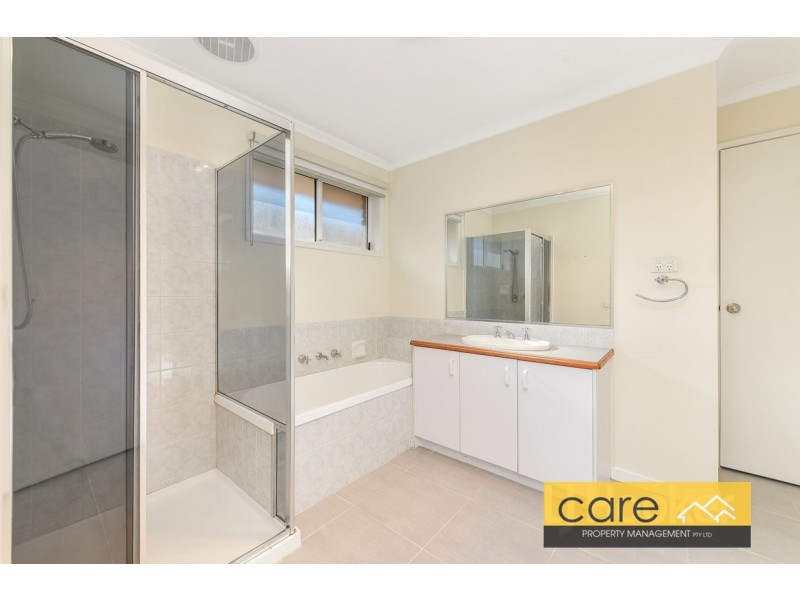 5 Belvedere Court, Hampton Park VIC 3976
