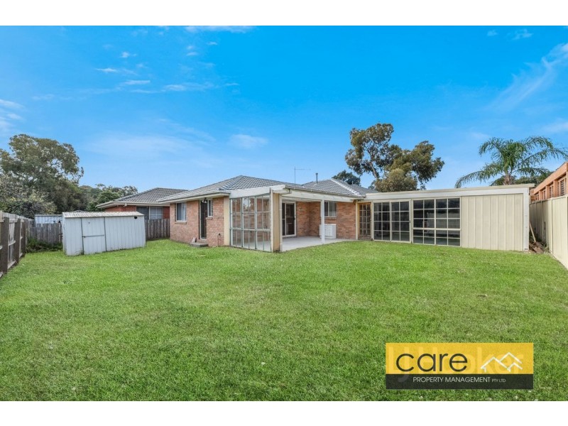5 Belvedere Court, Hampton Park VIC 3976