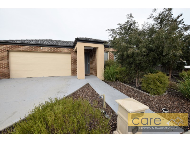 5 Snowy Drive, Lynbrook VIC 3975